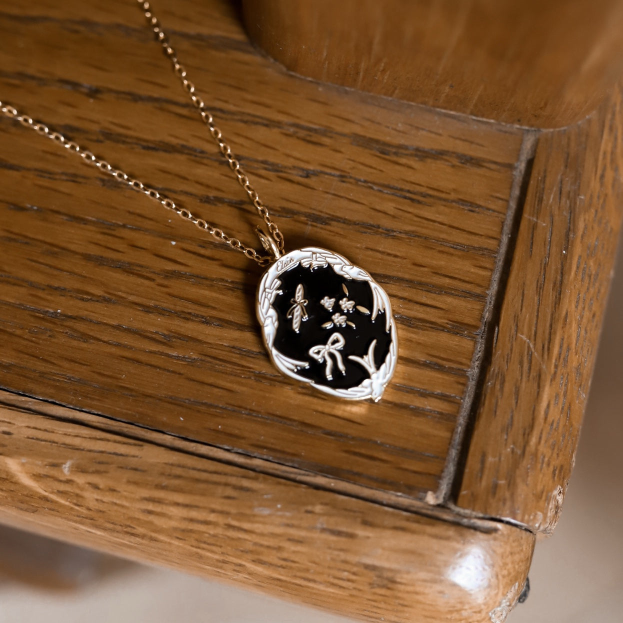 Elain Necklace image 0